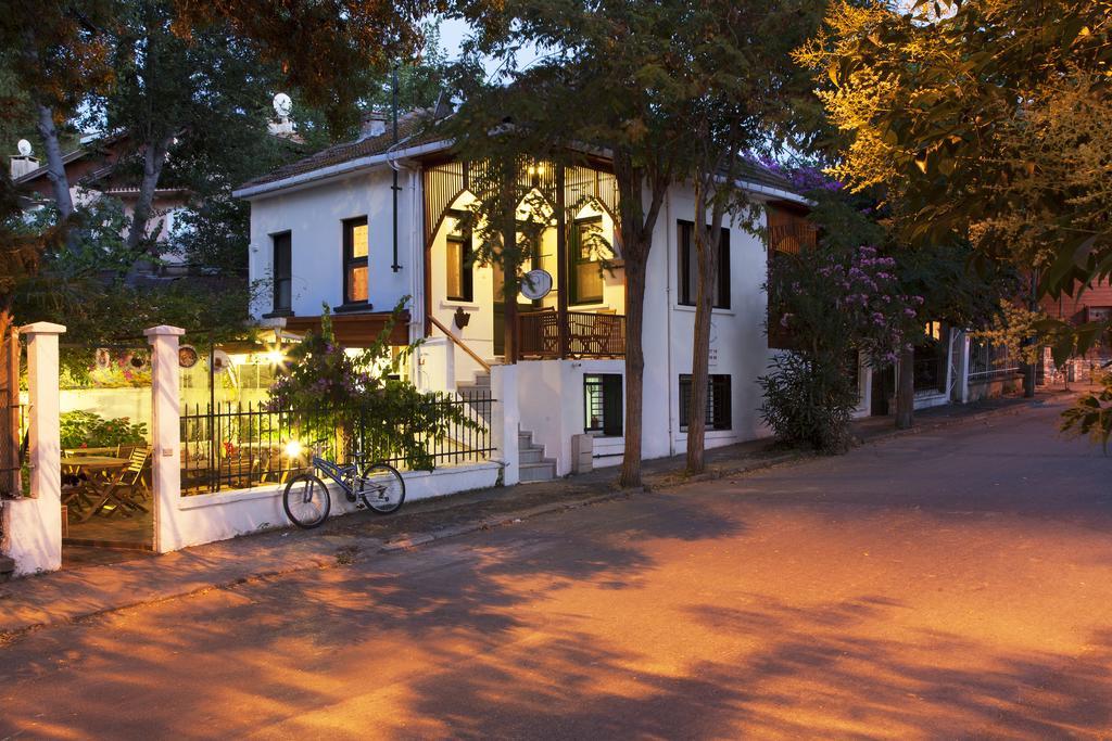 Orhan Kutbayin Evi Adalar Luaran gambar